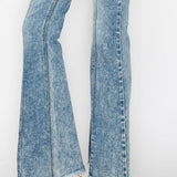 HIGH RISE SUPER STRETCH FLARE WITH SEAMED FRONT JEANS: 9 (28)