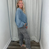 LEOPARD BARREL JEANS